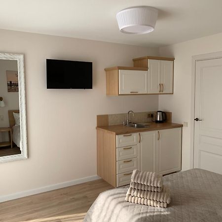 Vaineikio 8 Hotel Palanga Ngoại thất bức ảnh